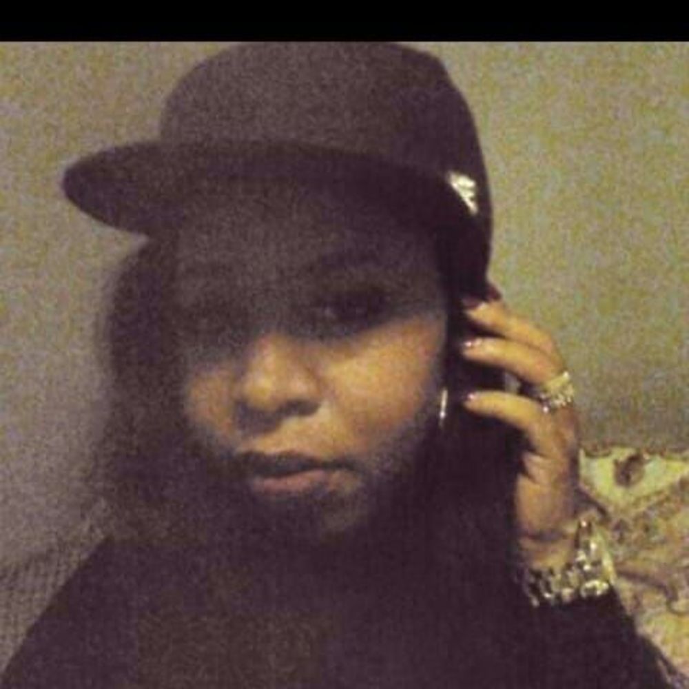 Meet your Posher, Ronisha